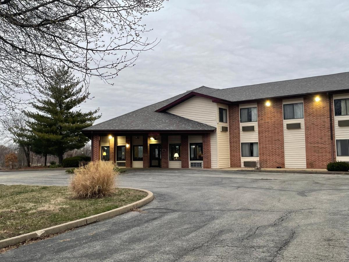 Amerihost Inn & Suites Fulton Dış mekan fotoğraf